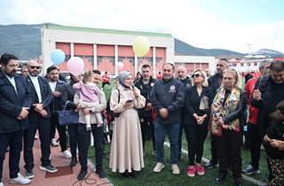 Balonlar Umuda Uçtu